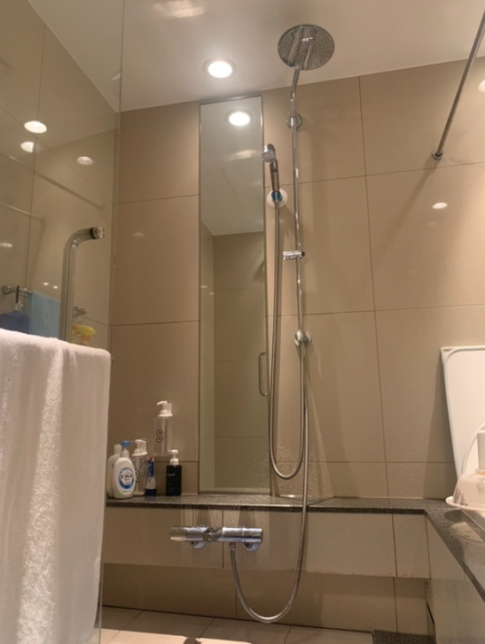 施工前　浴室水栓