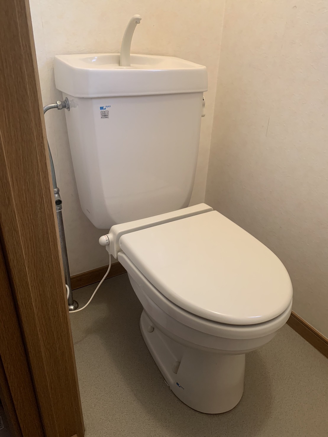 施工後　トイレ