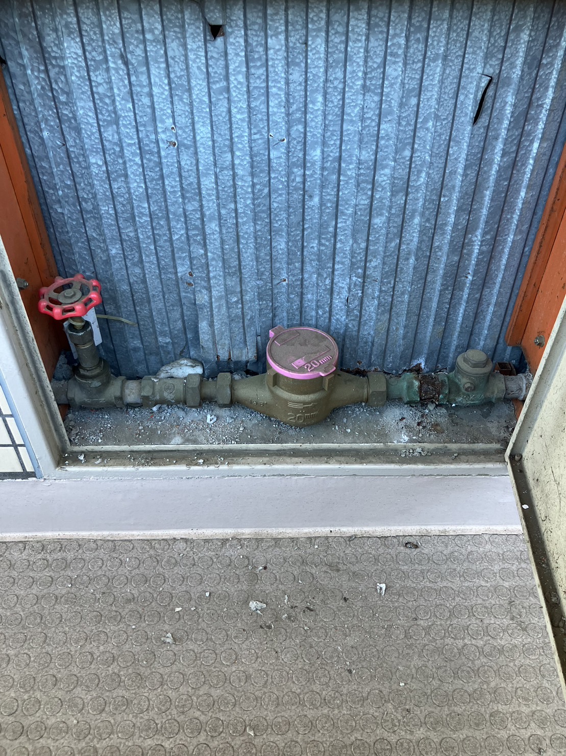 施工前　保温材巻