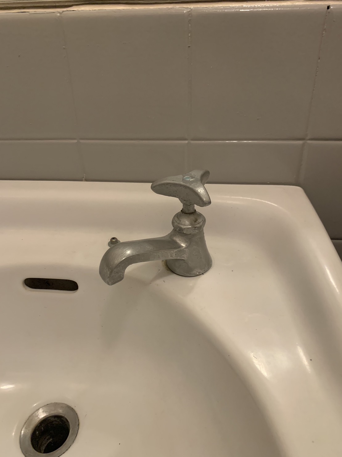 施工前　単水栓