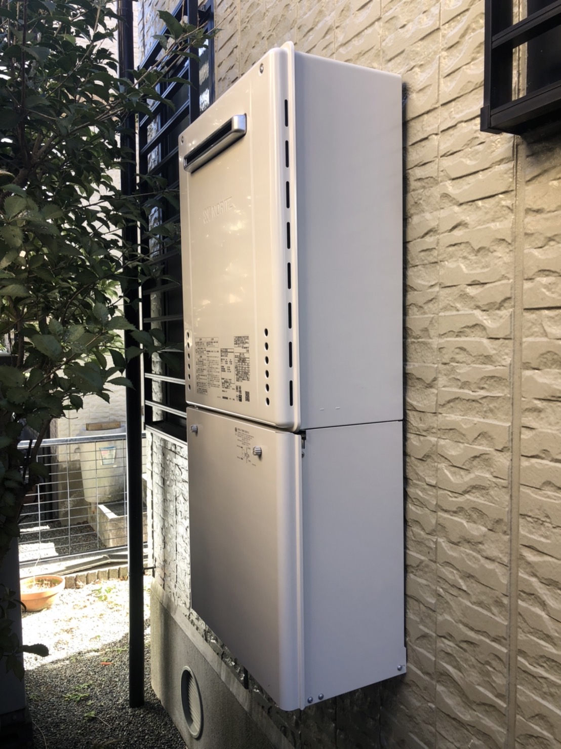 施工後　給湯器