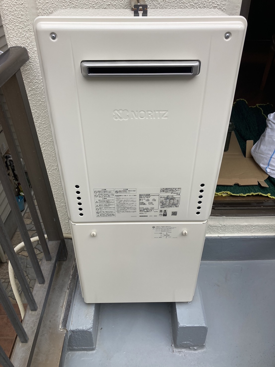 施工後　給湯器