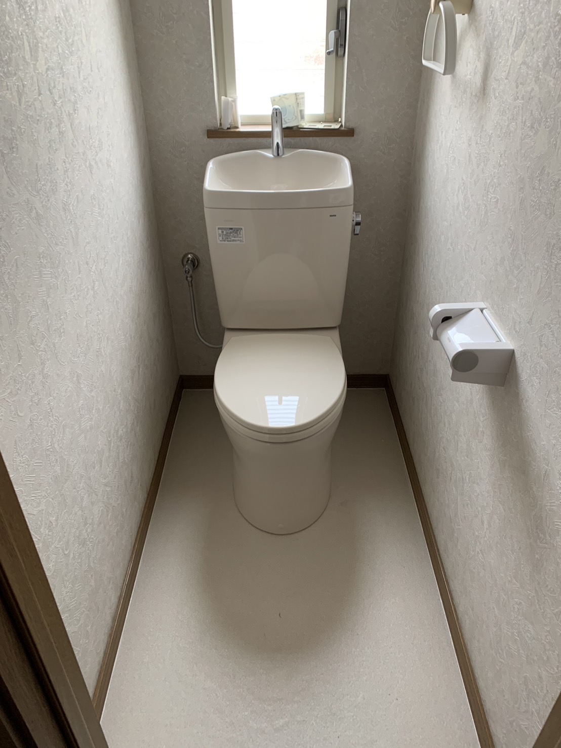 施工後　トイレ
