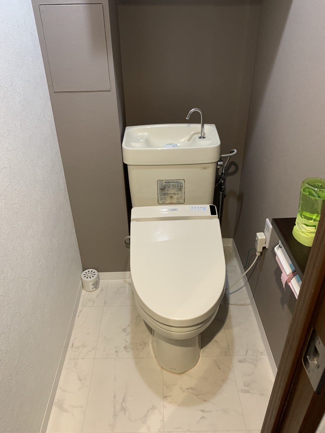 施工前　トイレ