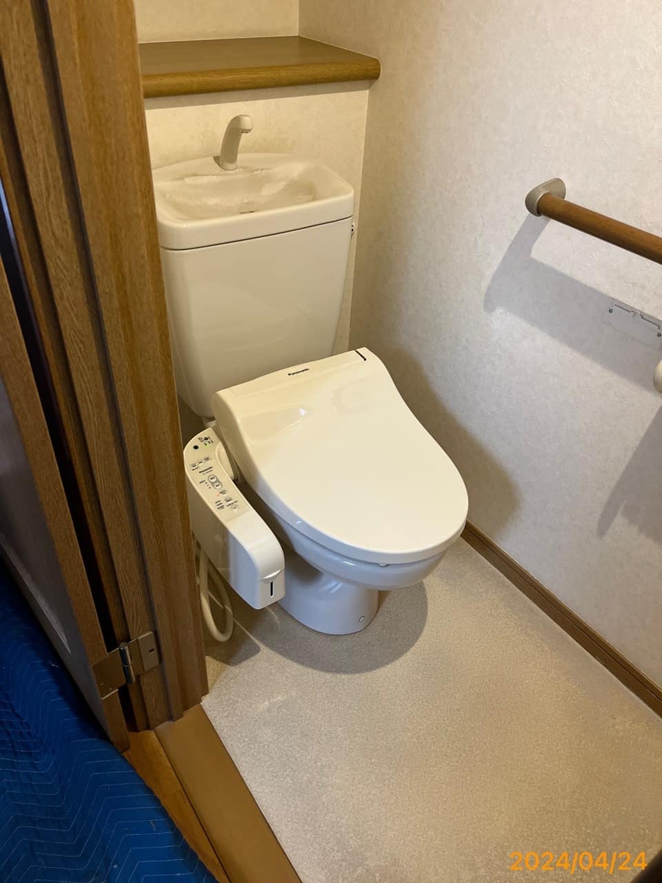 施工前　トイレ