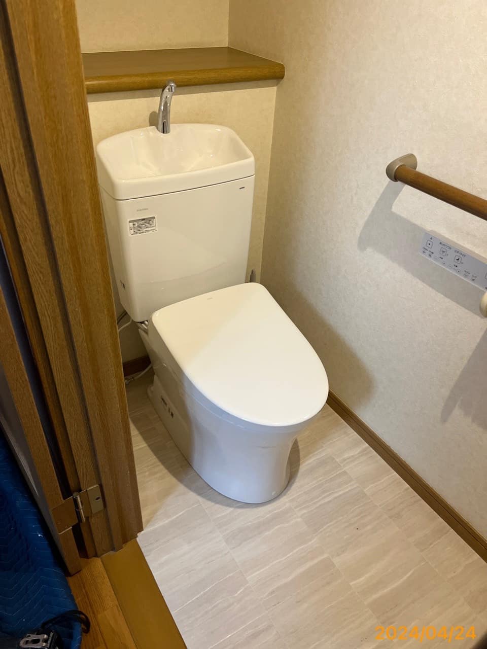 施工後　トイレ