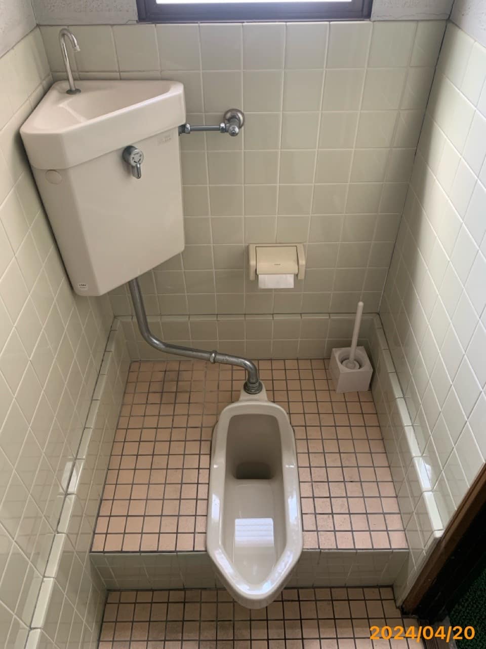 施工前　トイレ