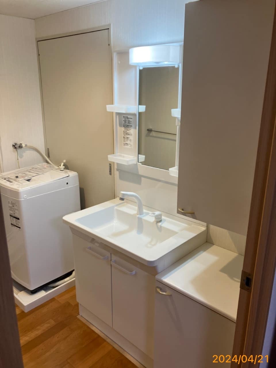 施工後　洗面化粧台