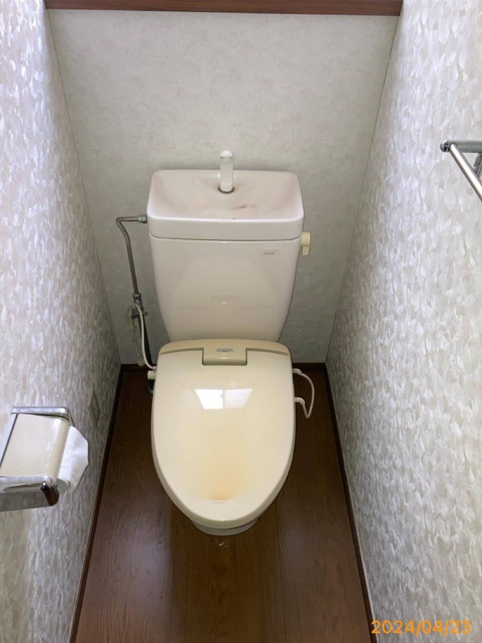 施工前　トイレ