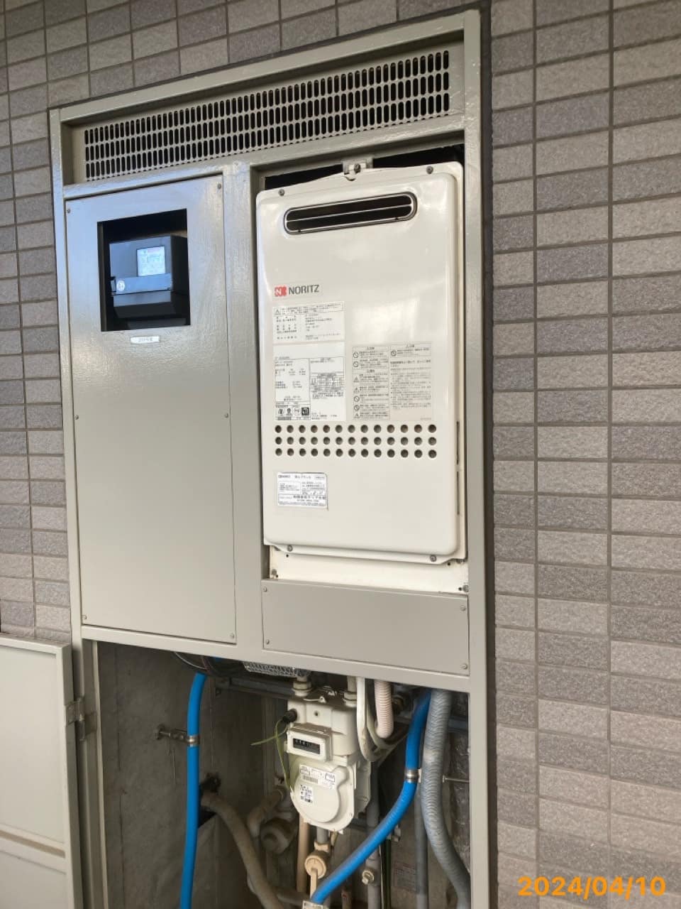 施工前　給湯器