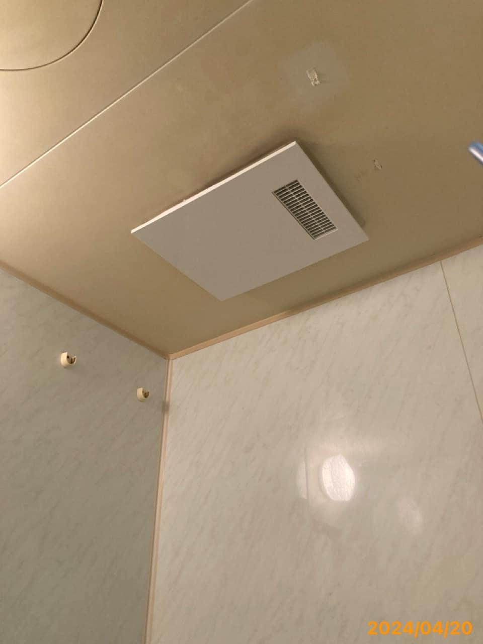 施工後　浴室暖房乾燥機