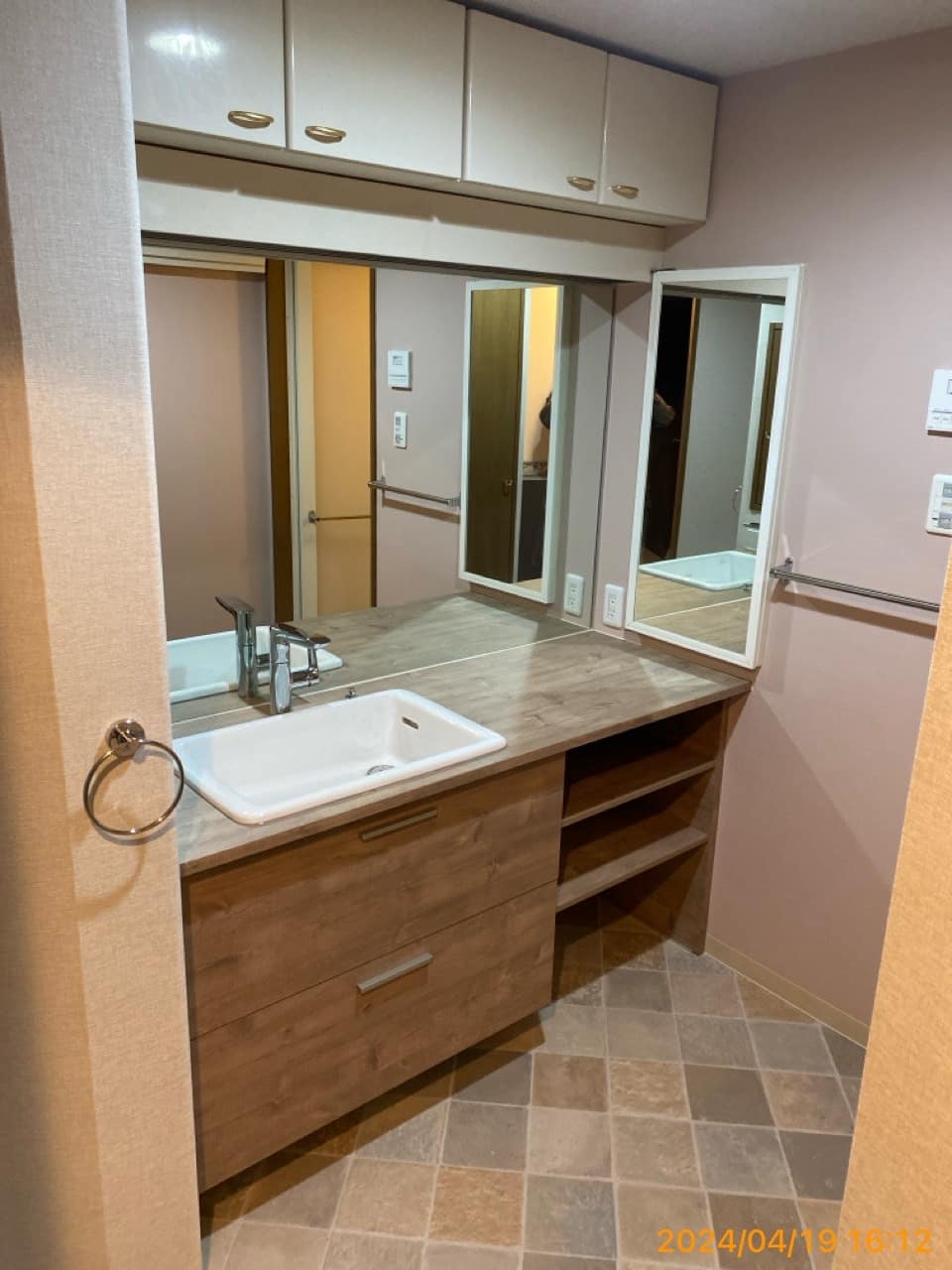 施工後　洗面化粧台