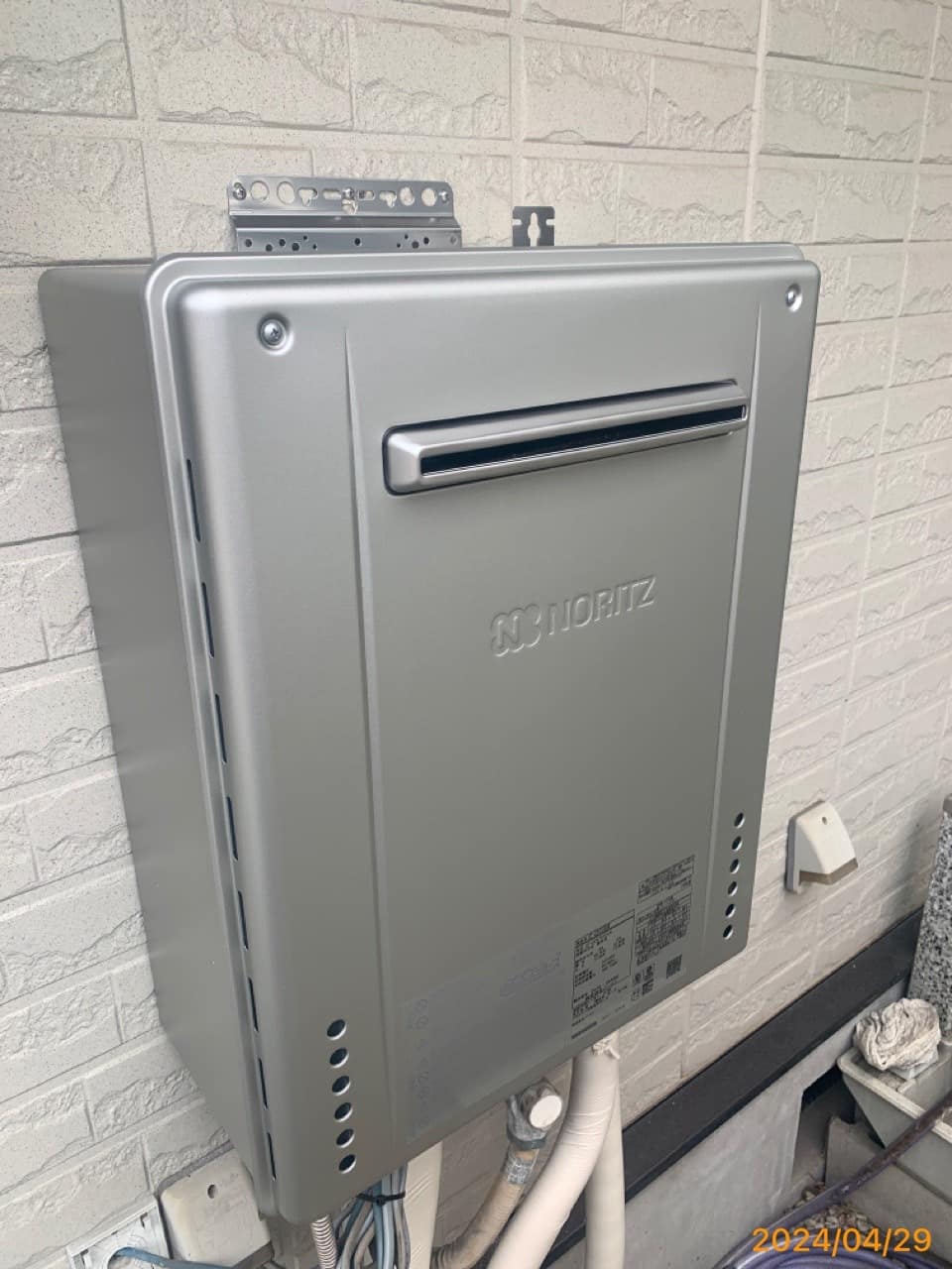 施工後　給湯器