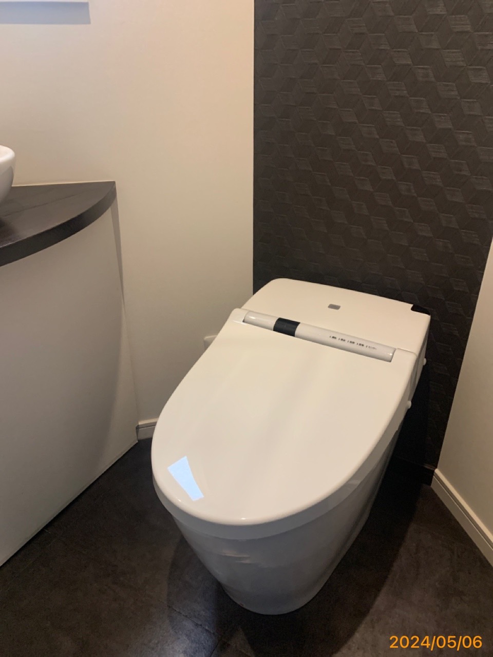 施工前　トイレ