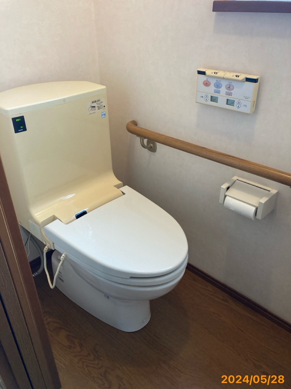 施工前　トイレ