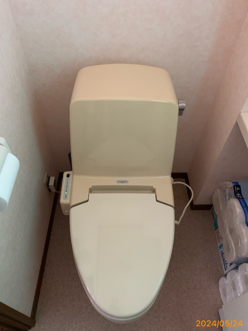 施工前　トイレ