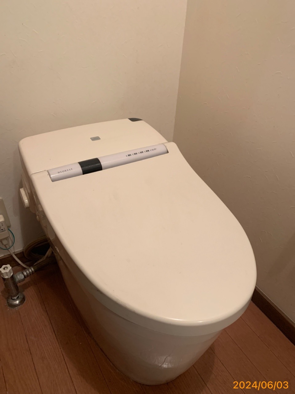 施工前　トイレ