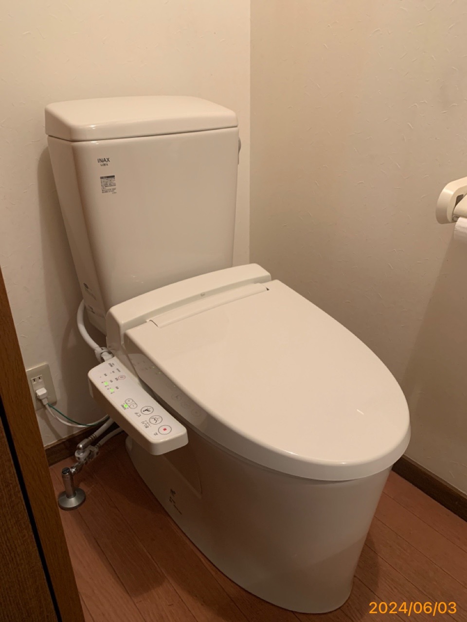 施工後　トイレ