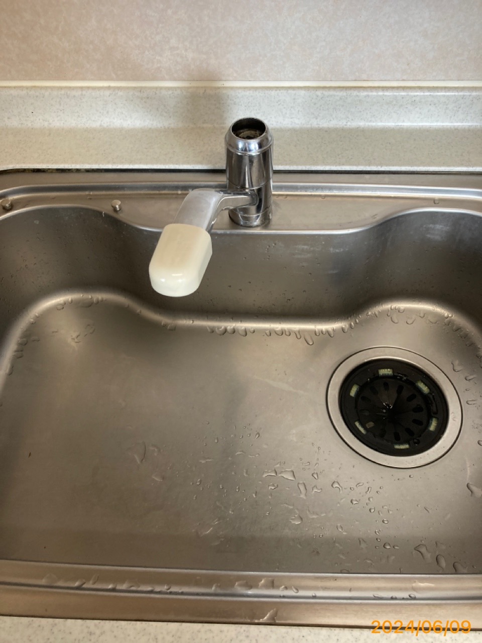 施工前　台所水栓